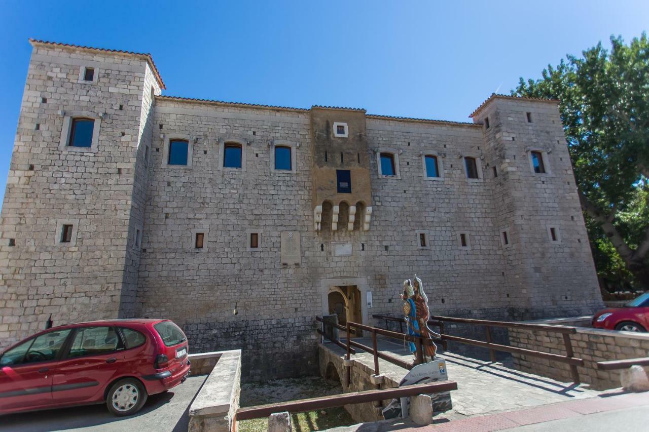 Apartment Marija 2 near Split Kaštela Exterior foto